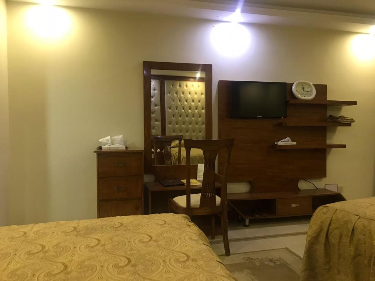 Hotel Shalimar Rawalpindi Exterior foto